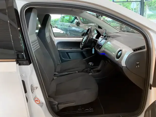 Volkswagen e-up!