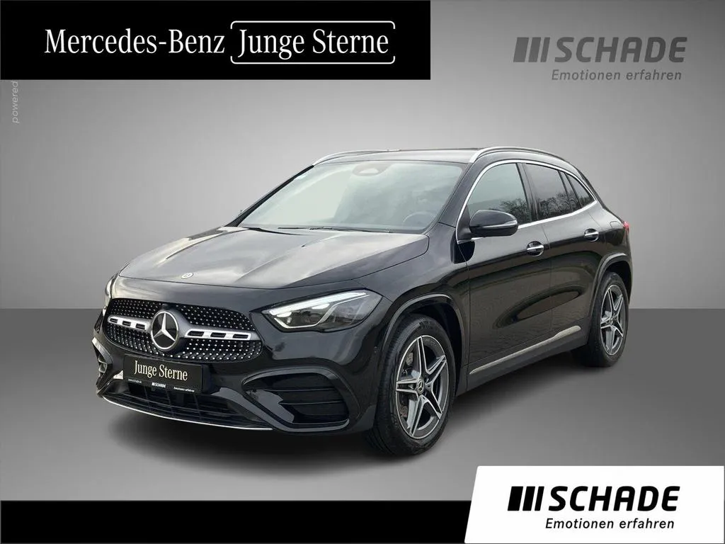 Mercedes-Benz GLA 220