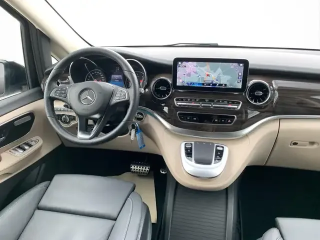 Mercedes-Benz V 300