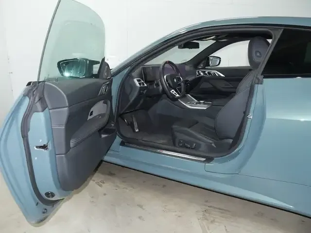 BMW 440