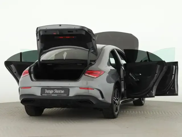 Mercedes-Benz CLA 250