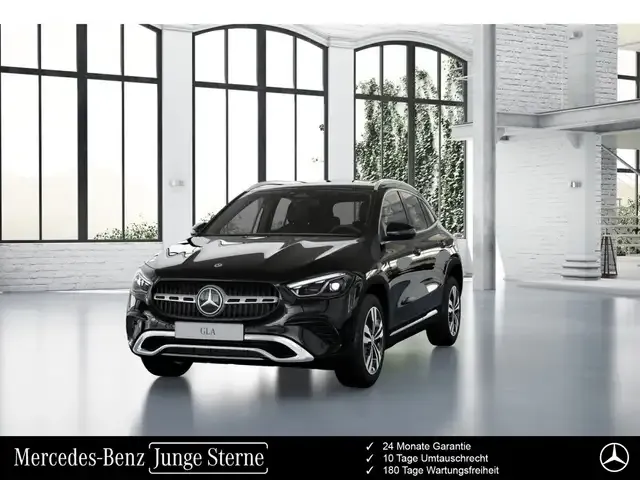 Mercedes-Benz GLA 200