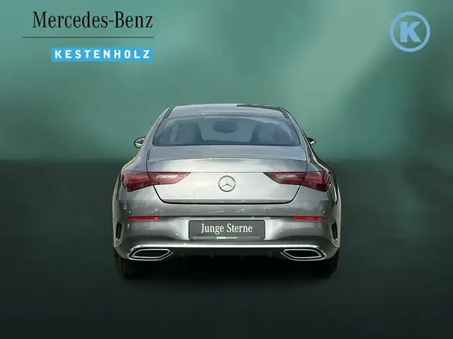 Mercedes-Benz CLA 200
