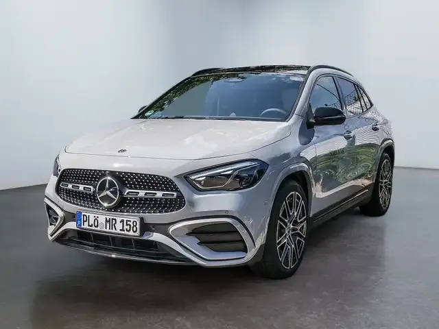Mercedes-Benz GLA 200
