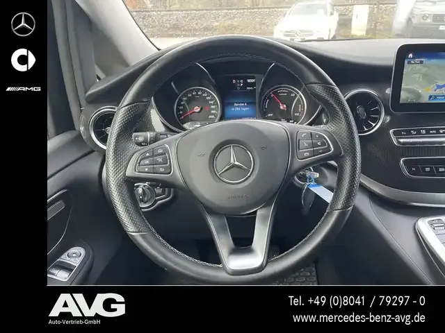 Mercedes-Benz EQV 300