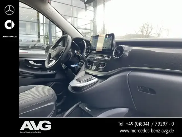 Mercedes-Benz EQV 300