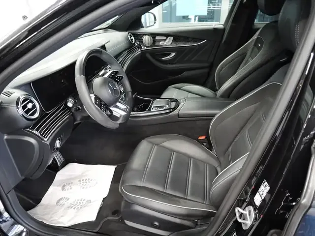 Mercedes-Benz E 63 AMG