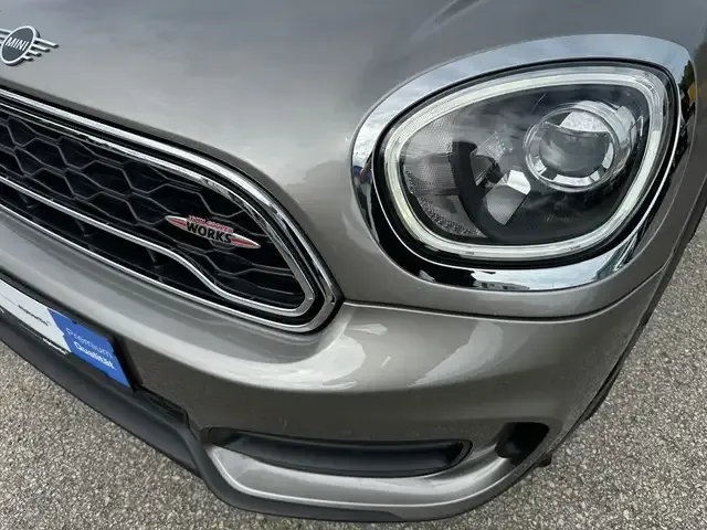 MINI John Cooper Works Countryman