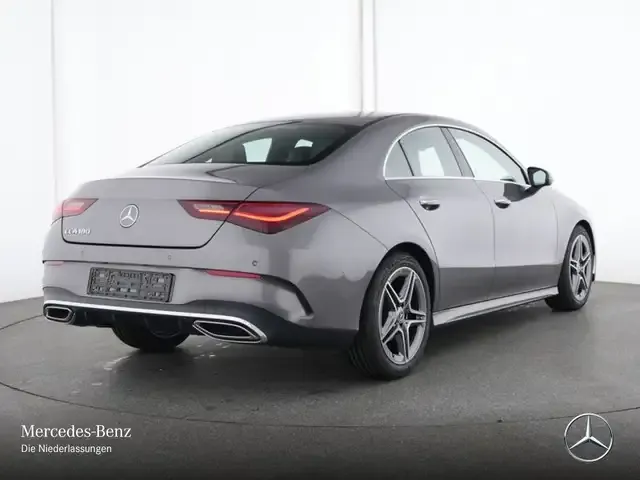 Mercedes-Benz CLA 180