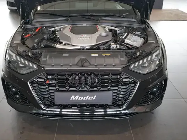 Audi RS4