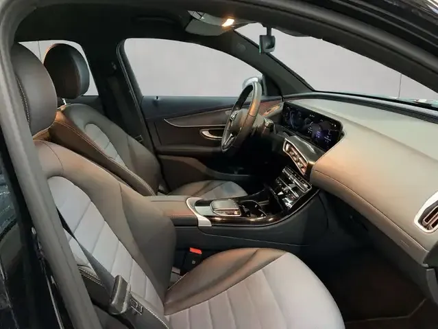 Mercedes-Benz EQC 400