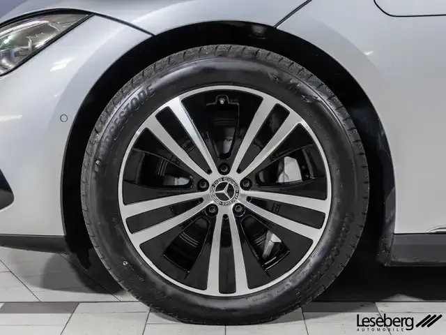 Mercedes-Benz EQE 350