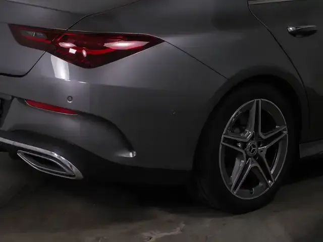 Mercedes-Benz CLA 250