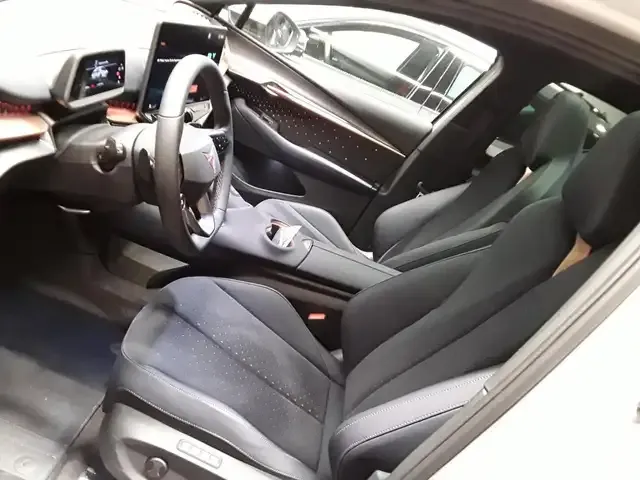 CUPRA Tavascan