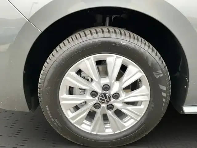 Volkswagen T7 California