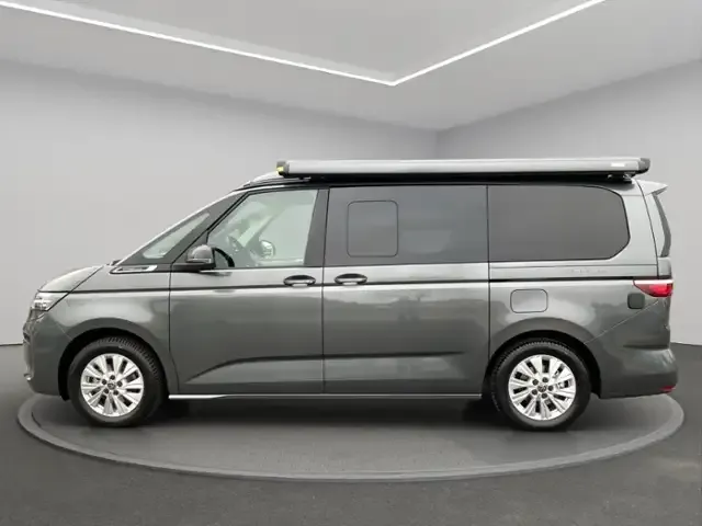 Volkswagen T7 California