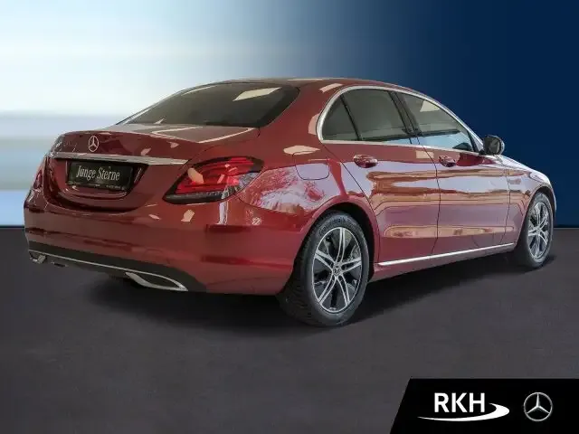 Mercedes-Benz C 180