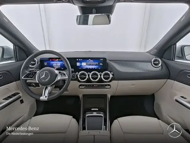 Mercedes-Benz EQA 300