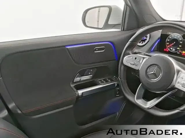 Mercedes-Benz EQB 250