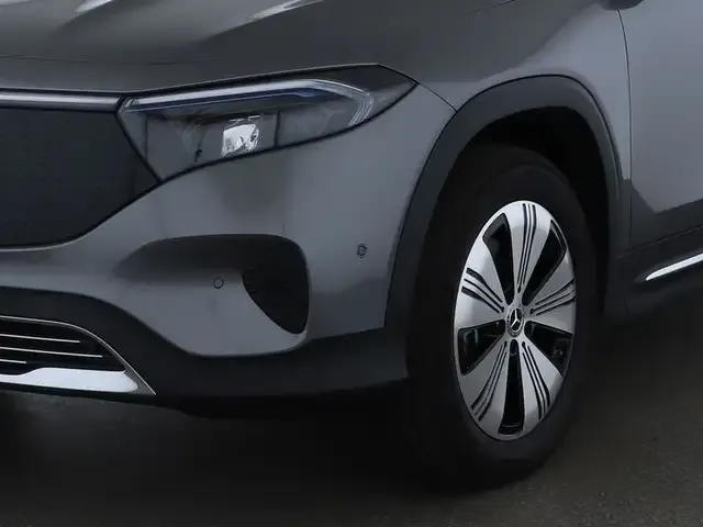 Mercedes-Benz EQB 350