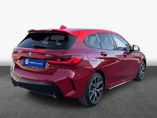 BMW 128