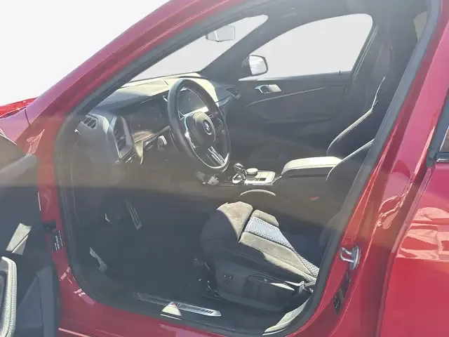 BMW 128