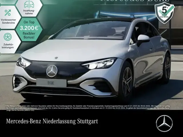 Mercedes-Benz EQE 300