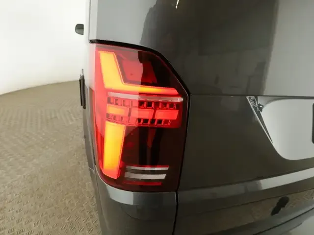 Volkswagen T6.1 California