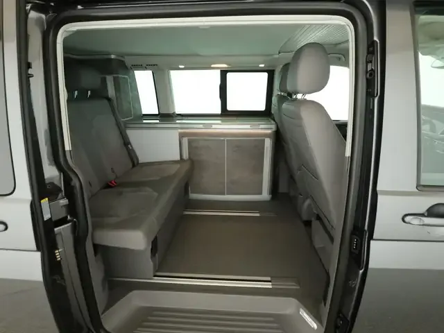 Volkswagen T6.1 California