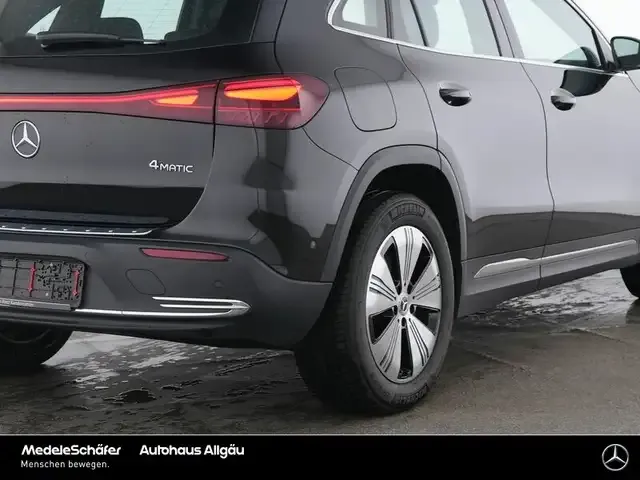 Mercedes-Benz EQA 300