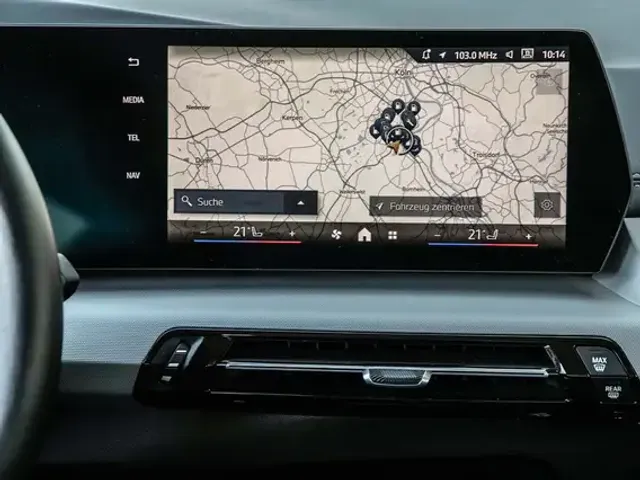BMW 216