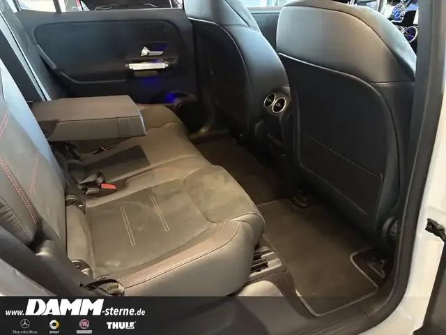 Mercedes-Benz EQB 350