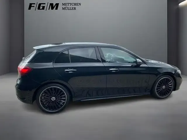 Mercedes-Benz A 220