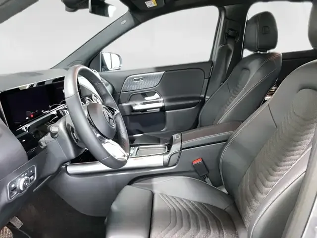 Mercedes-Benz GLA 180