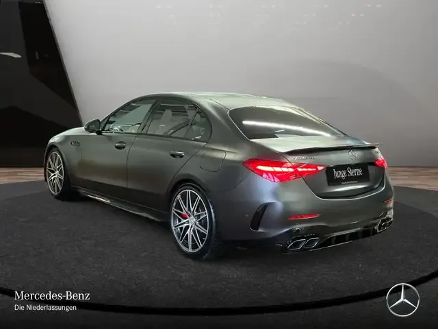 Mercedes-Benz C 63 AMG