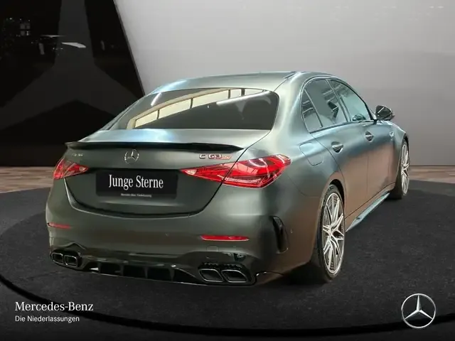 Mercedes-Benz C 63 AMG