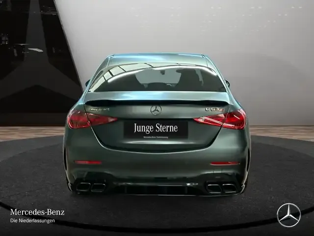 Mercedes-Benz C 63 AMG