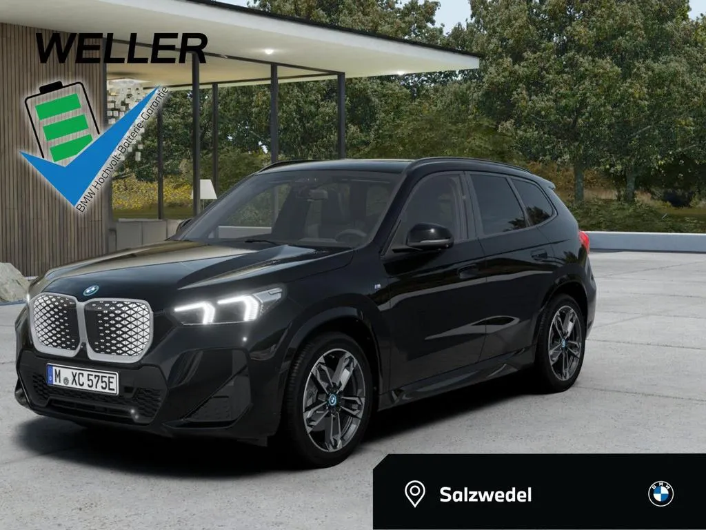 BMW iX1