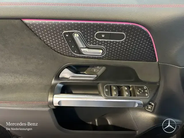 Mercedes-Benz EQB 250