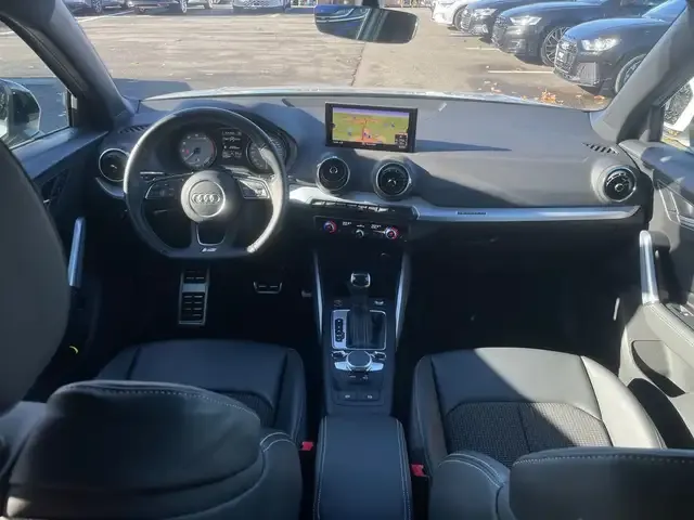 Audi SQ2
