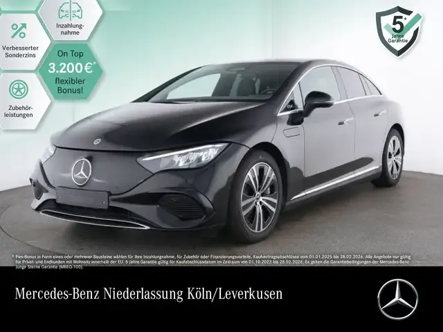 Mercedes-Benz EQE 300