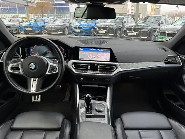 BMW 440