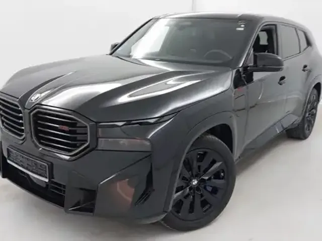 BMW XM