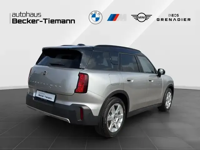MINI Cooper D Countryman