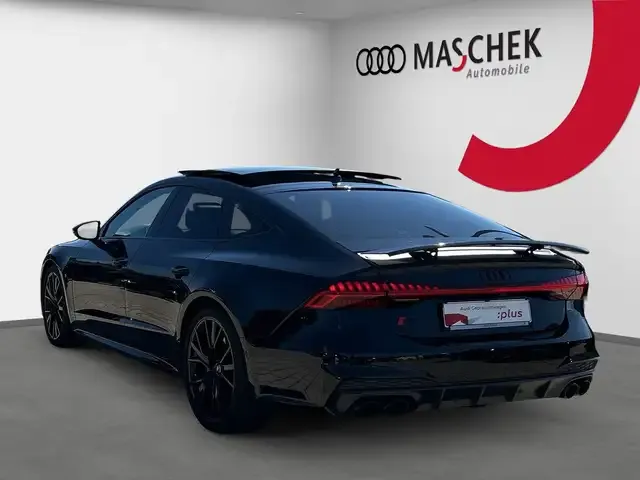 Audi S7