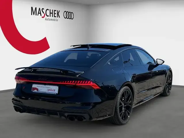 Audi S7