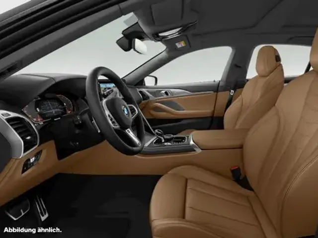 BMW 840