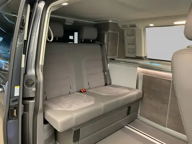 Volkswagen T6 California