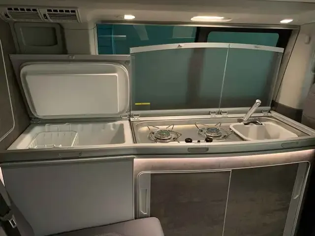 Volkswagen T6 California