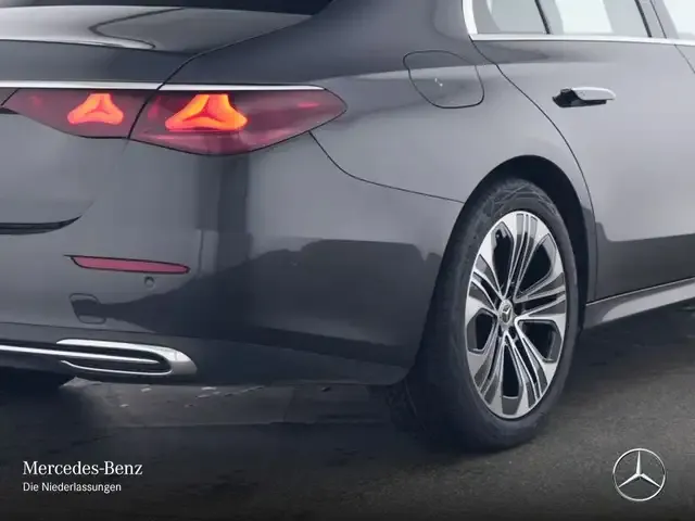 Mercedes-Benz E 200